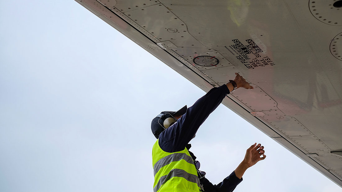 Avionics Technician Description and the Best Paid Jobs in Australia